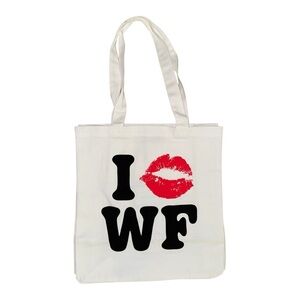 White Fox Boutique 11th Street City of Dreams Tote Bag Frosting NWT